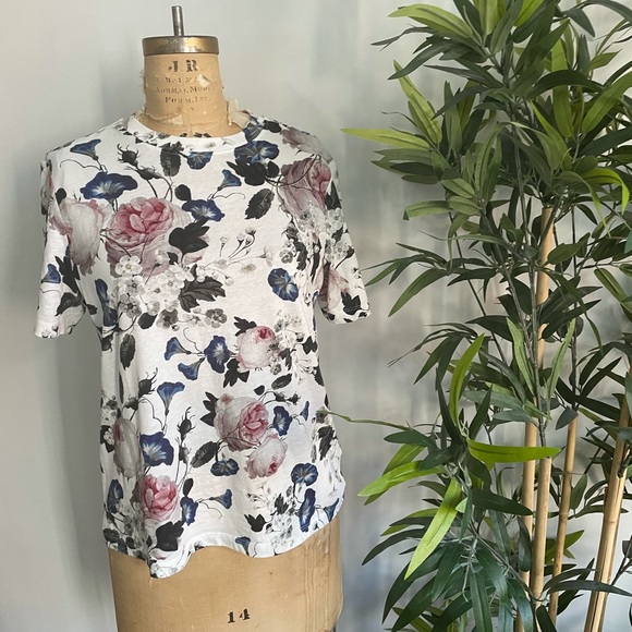 Authentic ERDEM Floral-print Hettie T-shirt Large - Picture 3 of 6